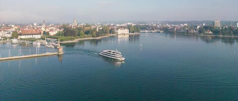 Luftaufnahme vom Hafen Konstanz