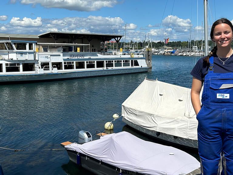 Praktikantin in der Schiffswerkstatt Konstanz