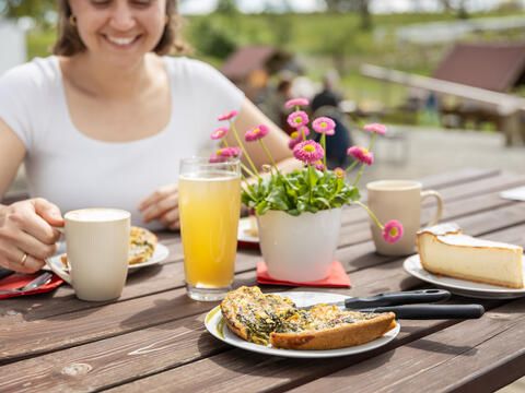 Quiche und Kuchen auf dem Fuchshof