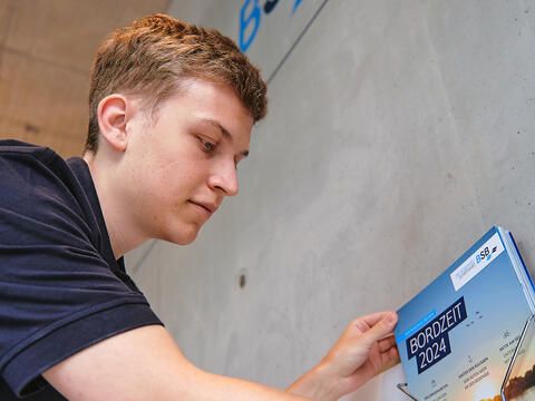 Saisonkraft legt Prospekte nach